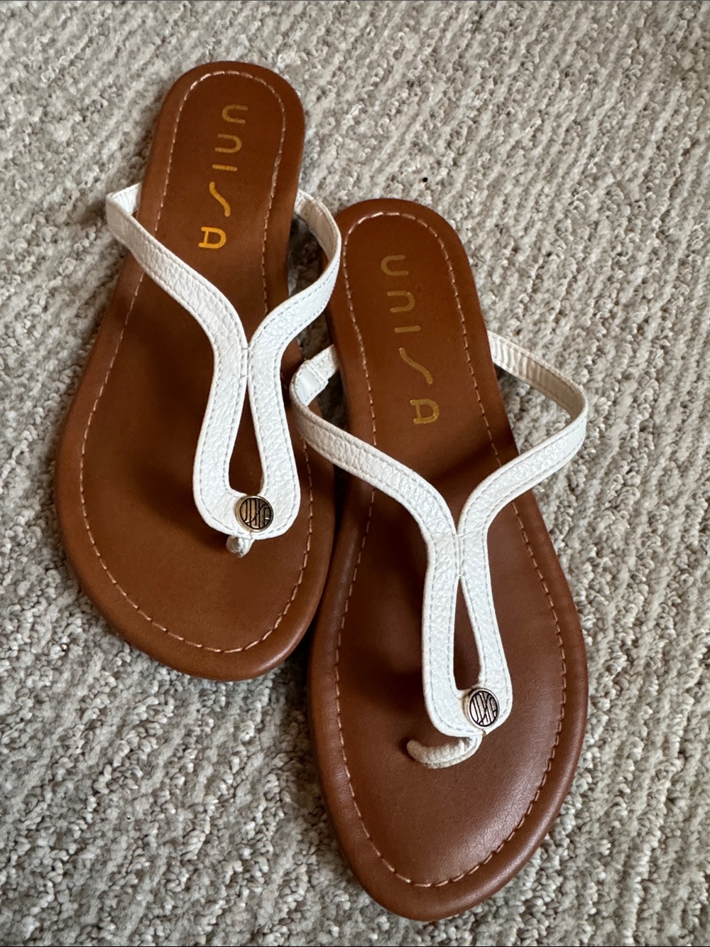 Unisa White Thong Sandal with Brown Footbed and Logo Accent
